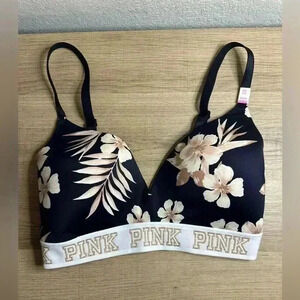 Pink Victoria Secret Wear Everywhere Wireless Bra Size 32DD Lightly Lined
